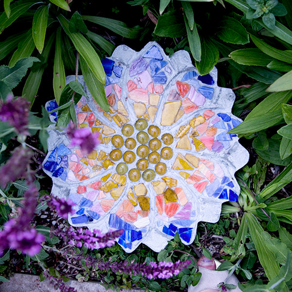 Daisy Stepping Stone Kit - SKU 902-15113W