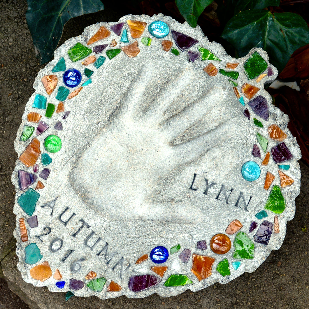 Leaf Mosaic Stepping Stone Kit - SKU 901-11455W